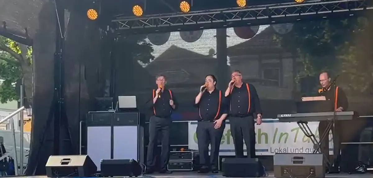 Die Zottels sangen beim Grefrather Cityfest 2026